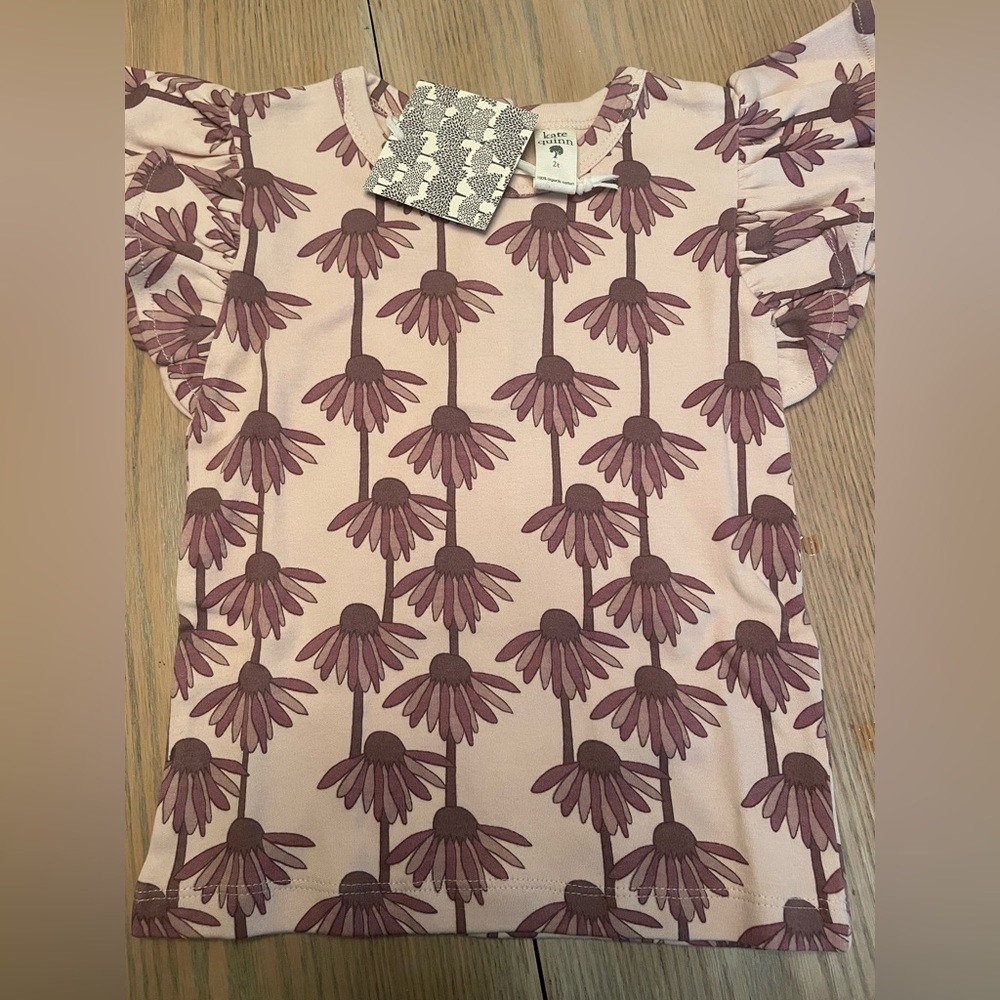 Kate Quinn tee. Organic cotton. Size 2T.